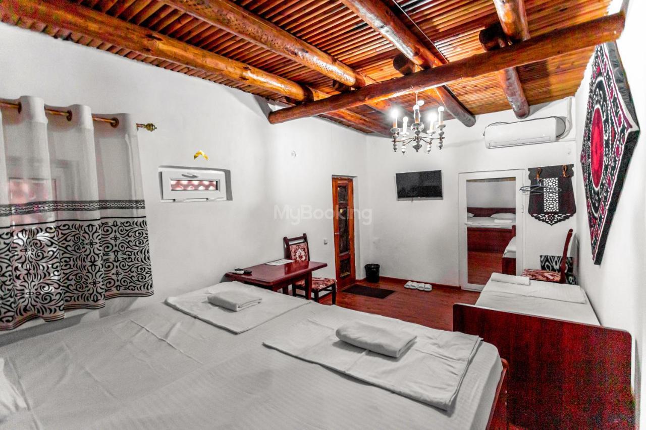 Hotel Okhun Madrasah15Th-16Th Century Buchara Zewnętrze zdjęcie