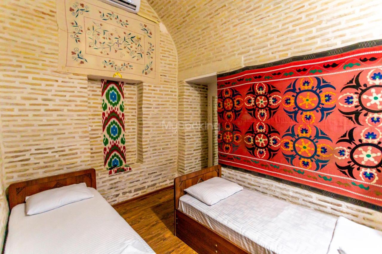 Hotel Okhun Madrasah15Th-16Th Century Buchara Zewnętrze zdjęcie
